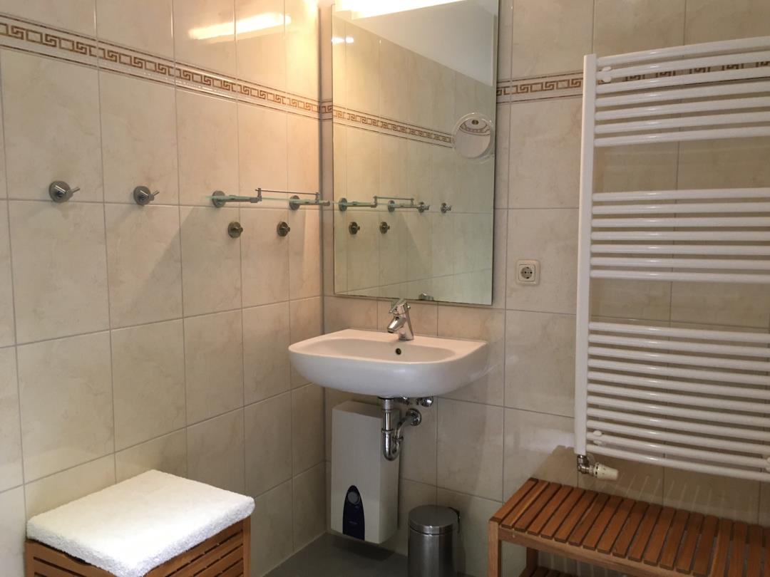 Königin Augusta 3 - Badezimmer